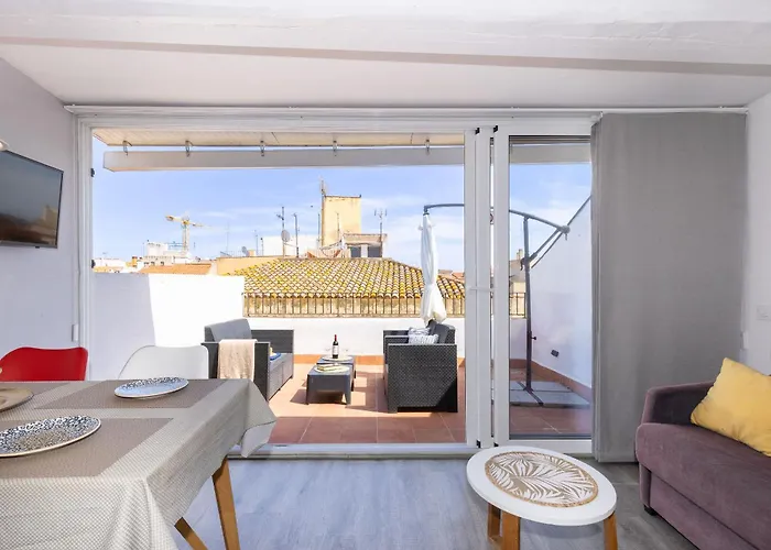Merceria Floor With Terrace - Unik Vacation דירה טראגונה