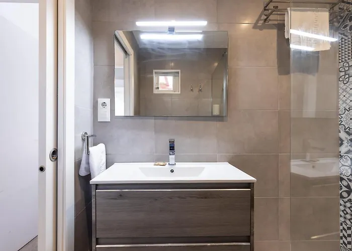 Merceria Floor With Terrace - Unik Vacation טראגונה
